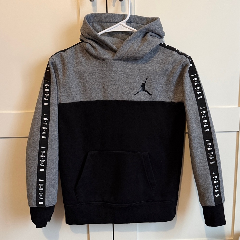 Jordan boys M (10/12) Gray and Black Hoodie